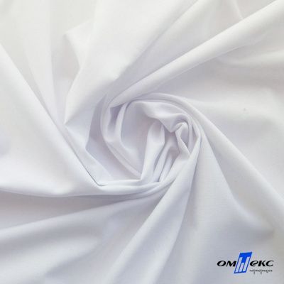 Ткань сорочечная Илер 100%полиэстр, 120 г/м2 ш.150 см, цв.белый - купить в Нижнем Новгороде. Цена 290.24 руб.